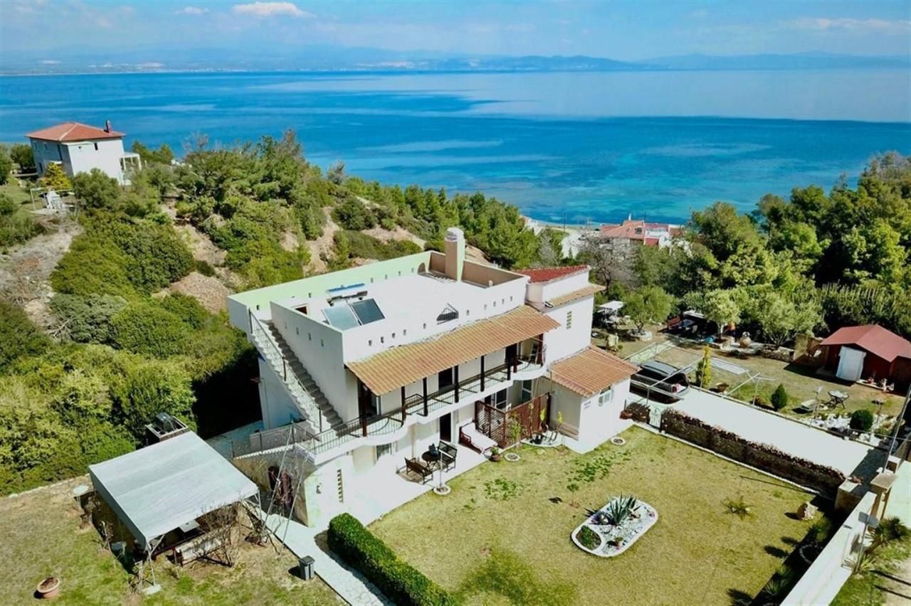Villa Irina, Nea Potidea Kassandra Beach Екстериор снимка
