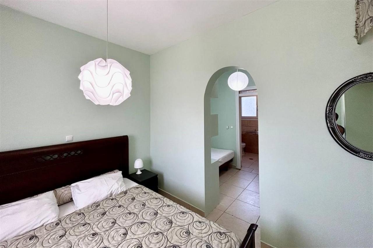 Villa Irina, Nea Potidea Kassandra Beach Екстериор снимка
