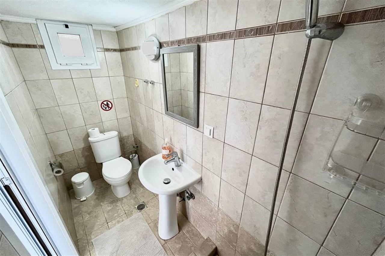 Villa Irina, Nea Potidea Kassandra Beach Екстериор снимка