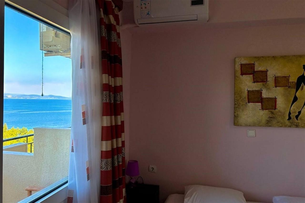 Villa Irina, Nea Potidea Kassandra Beach Екстериор снимка