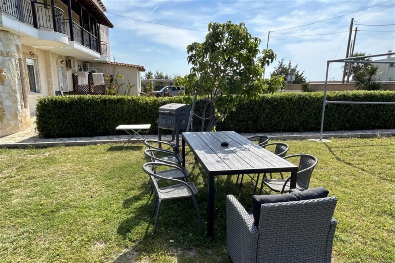 Villa Irina, Nea Potidea Kassandra Beach Екстериор снимка